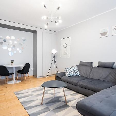 Happy Bubble I Timpuri Noi 1Br Apt 4 Ppl Bucarest Esterno foto