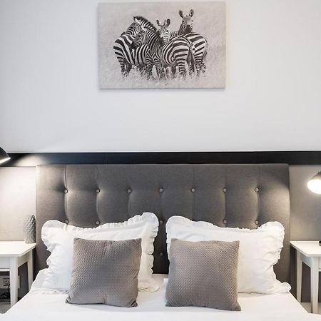 Happy Bubble I Timpuri Noi 1Br Apt 4 Ppl Bucarest Esterno foto
