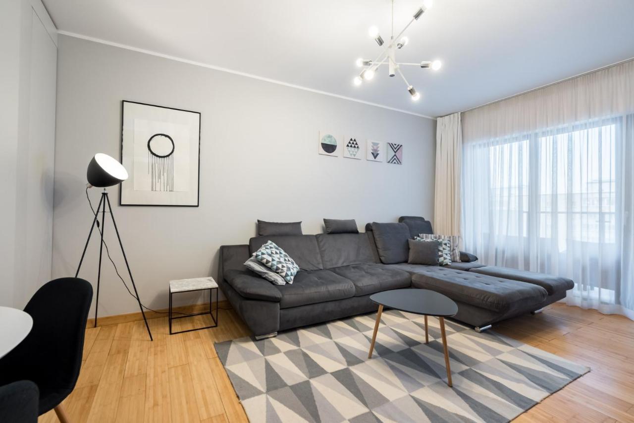 Happy Bubble I Timpuri Noi 1Br Apt 4 Ppl Bucarest Esterno foto