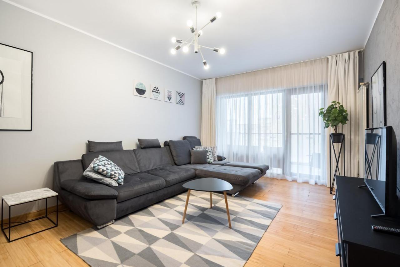 Happy Bubble I Timpuri Noi 1Br Apt 4 Ppl Bucarest Esterno foto