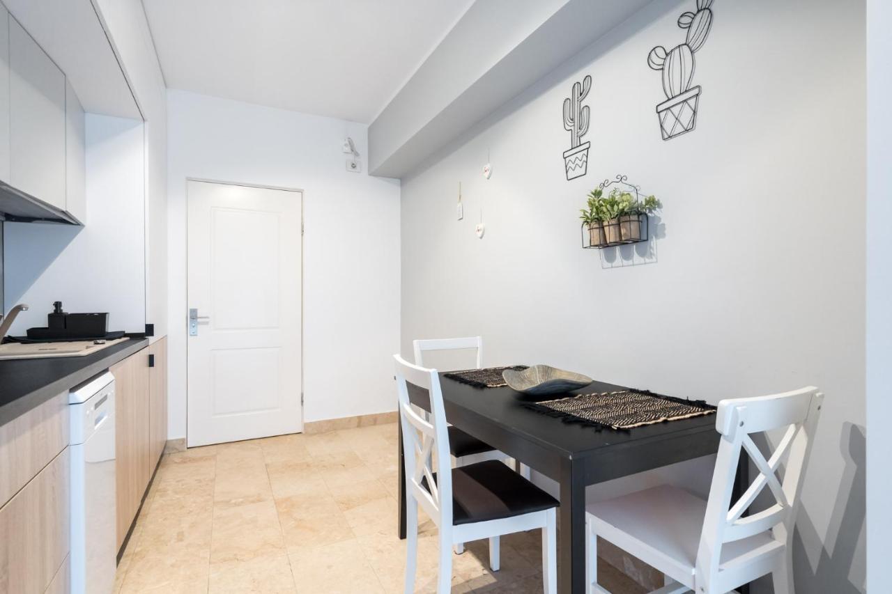 Happy Bubble I Timpuri Noi 1Br Apt 4 Ppl Bucarest Esterno foto